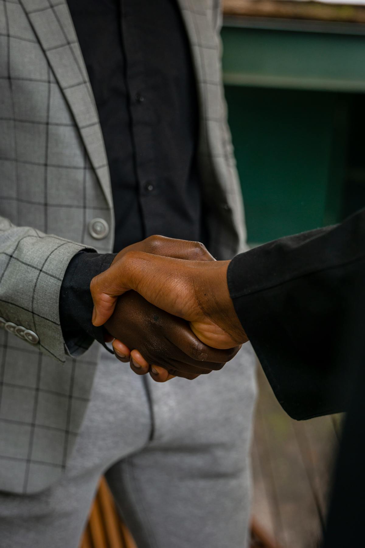 The "Three-Sentence Close": A Compressed Wrap That Books the Deal in Under a Minute