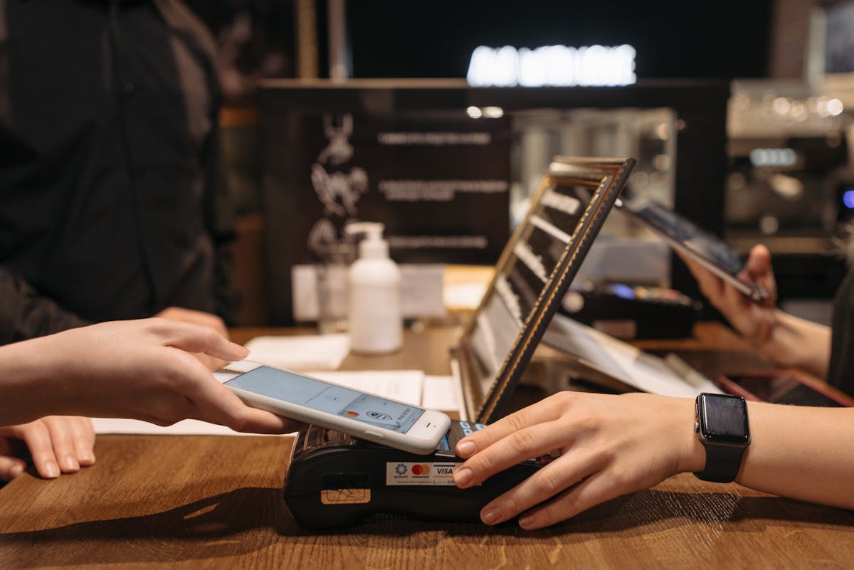 7-Day Payment Terms: How to Write Them and When to Use Them