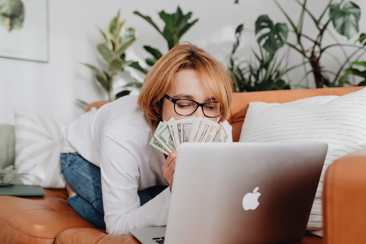 International Freelance Payments: Wise vs Payoneer vs PayPal (2026 Comparison)