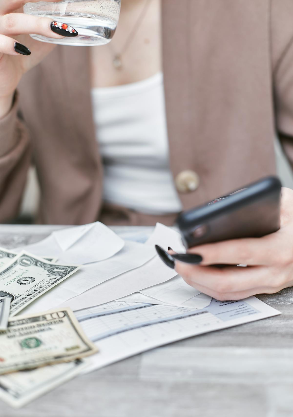 The Late-Payment Reminder That Keeps the Relationship