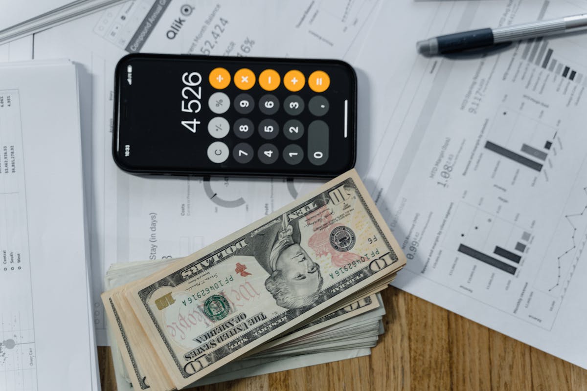 Money stack calculator budget