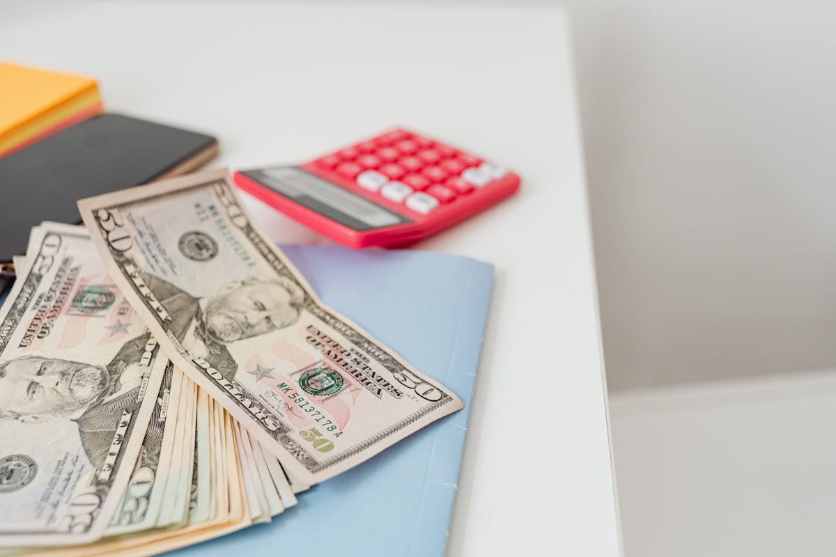 Money stack calculator budget