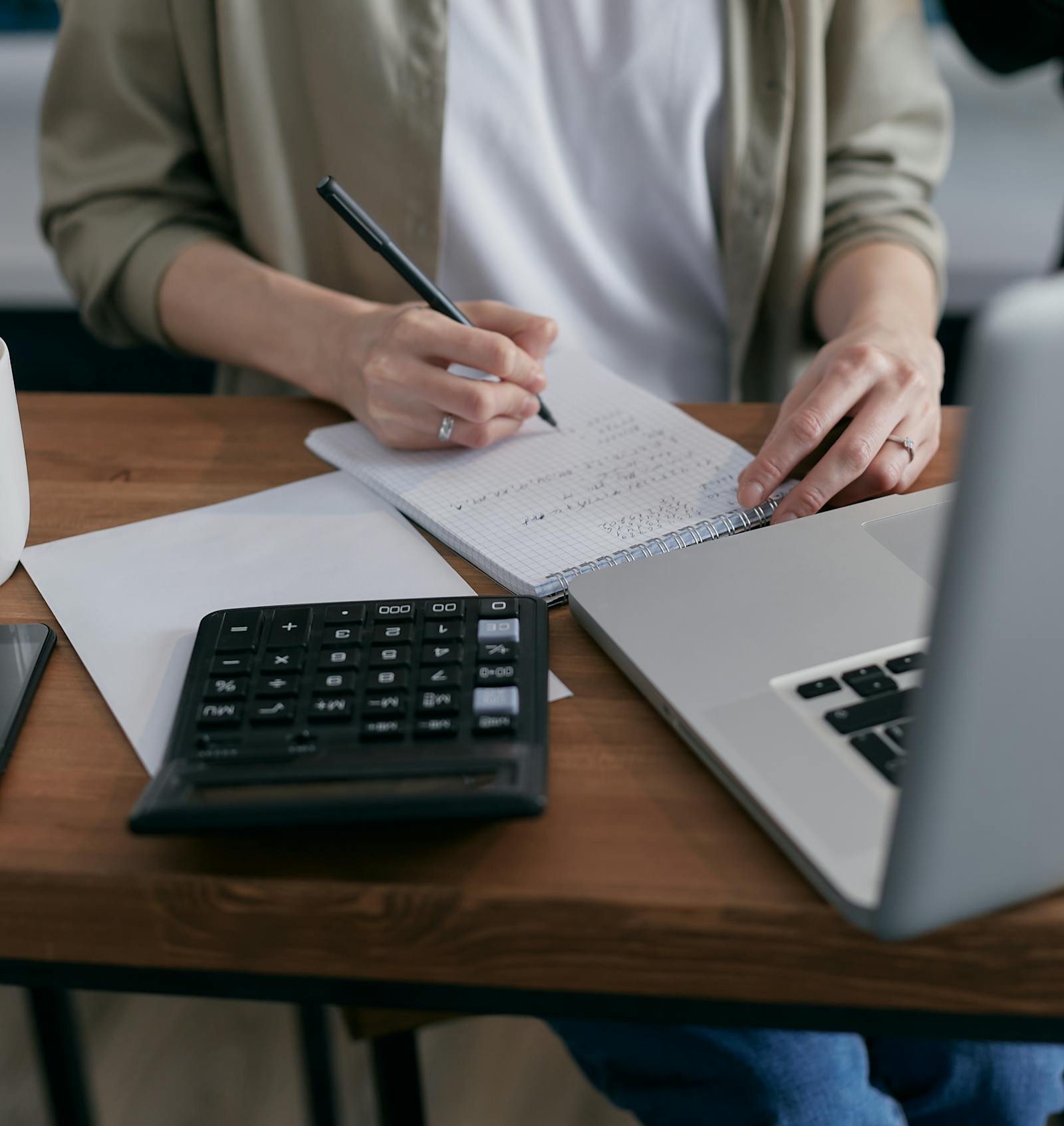 The Freelancer's Guide to Co-Mingling: Why Mixing Funds Destroys Your Business