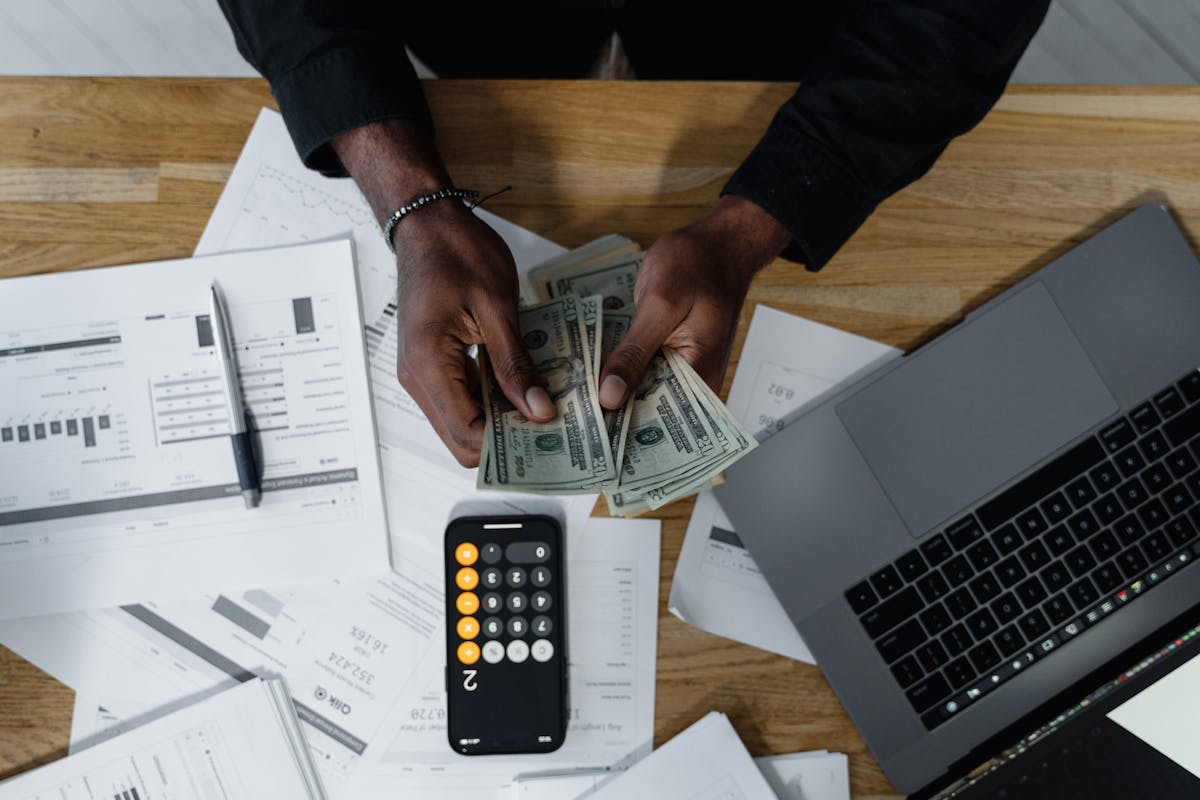Overdue Invoice Collection Tips That Actually Work