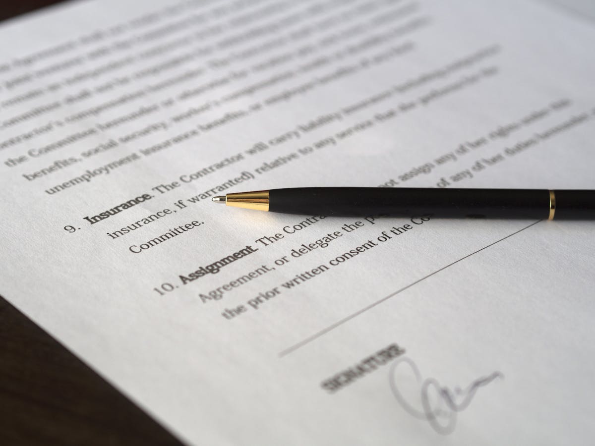 Freelance Non-Competes vs. NDAs: What Is Safe to Sign?