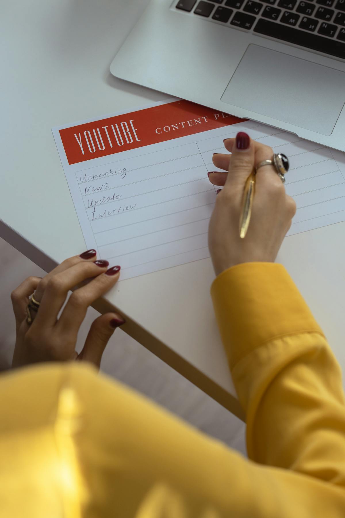 Why Every Freelancer Needs an Email List (Even If You Get All Clients From Referrals)