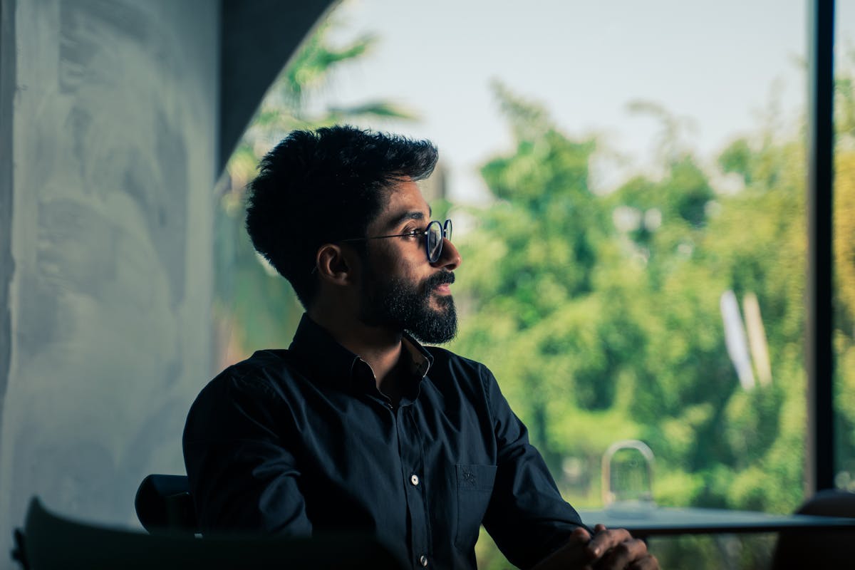 5 Mental Models That Make Solo Business Decisions Clearer