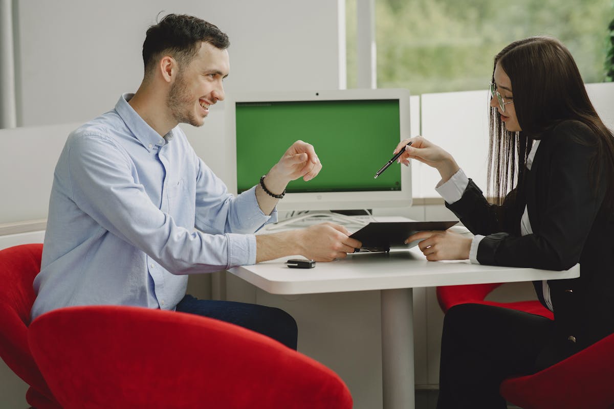 The "Pre-Negotiated Price": Setting Pricing Logic Before You Talk Numbers