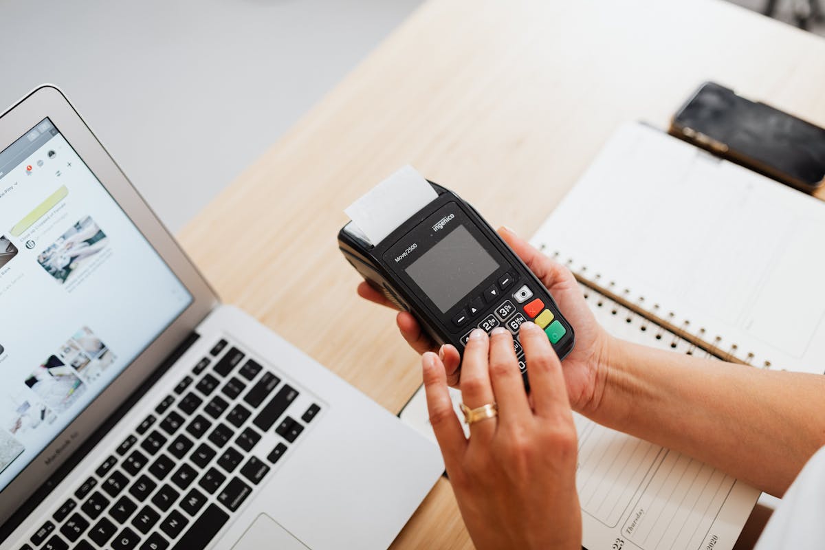 What Is a Reasonable Late Fee on a Freelance Invoice?
