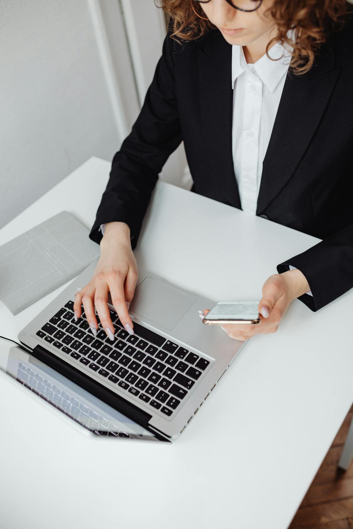 How to Write a Follow-Up Email Without Being Annoying