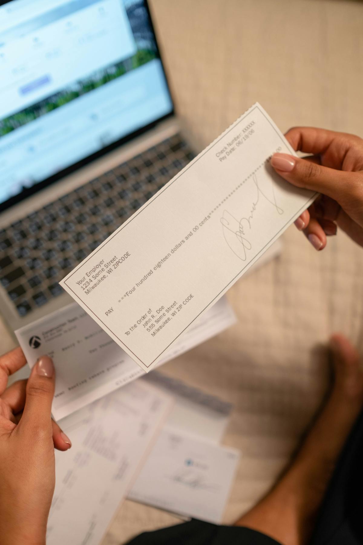Overdue Invoice Amount: How to Calculate and Communicate It