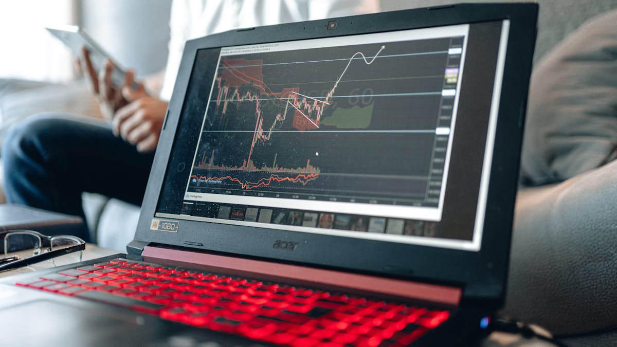 Time on Sales vs. Delivery: The Ratio That Predicts Feast and Famine