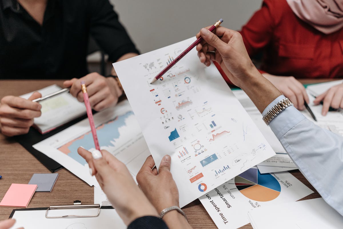 Project Tracking Software Examples: What Freelancers Actually Use