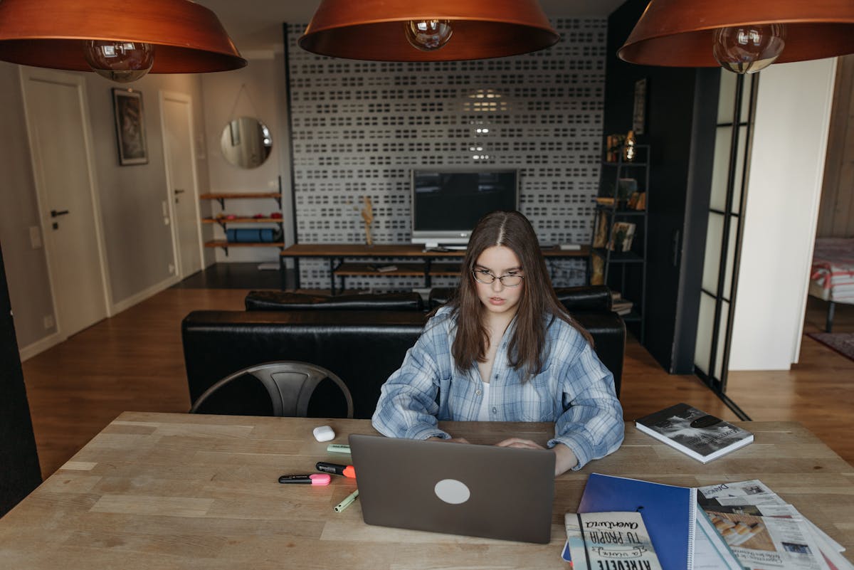 GetAccept vs. PandaDoc: Which Is Better for Freelancers?