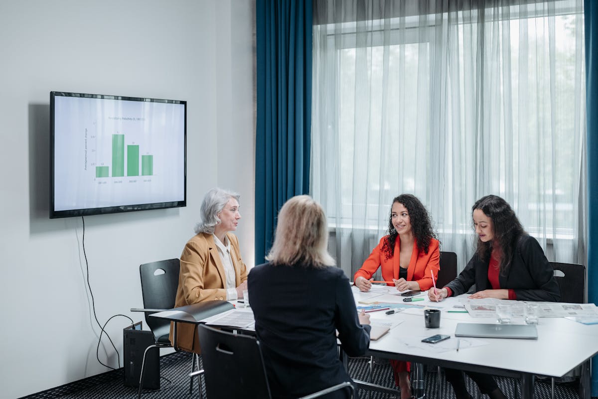The Long-Form Proposal for Enterprise Deals: When 12 Pages Build Confidence, Not Fatigue