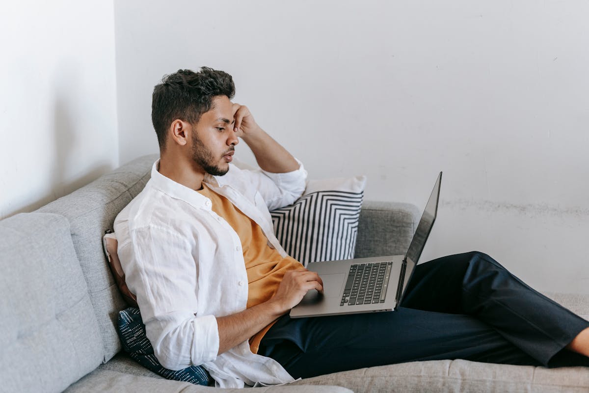 Saying No as a Discipline: The 4-Question Filter and 3 Templates That Protect Your Time