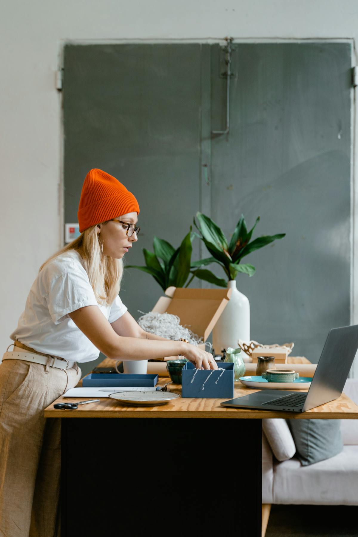 Freelance Writing Portfolio Prompts: What to Write When You Have No Clips