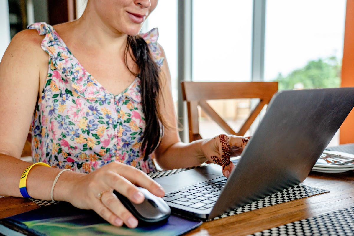 What Qualifies You as a Freelancer? The Real Answer