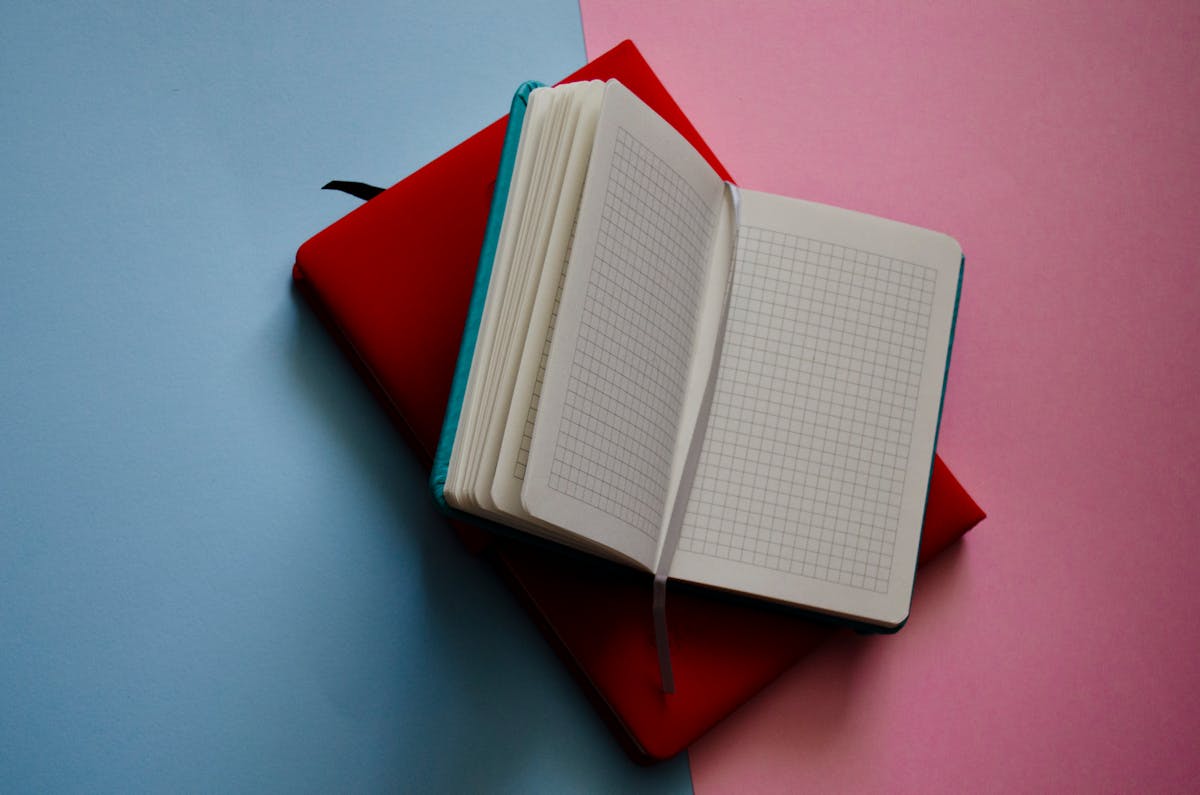 Templates blank document notebook desk
