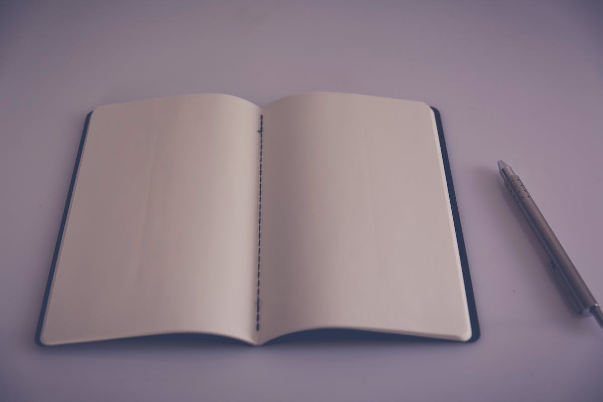 Templates blank document notebook desk