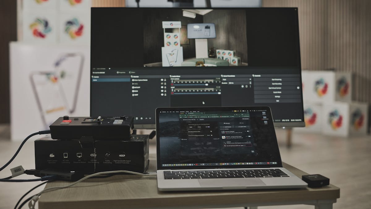 Dubsado vs SuiteDash: Which Is Better for Freelancers?