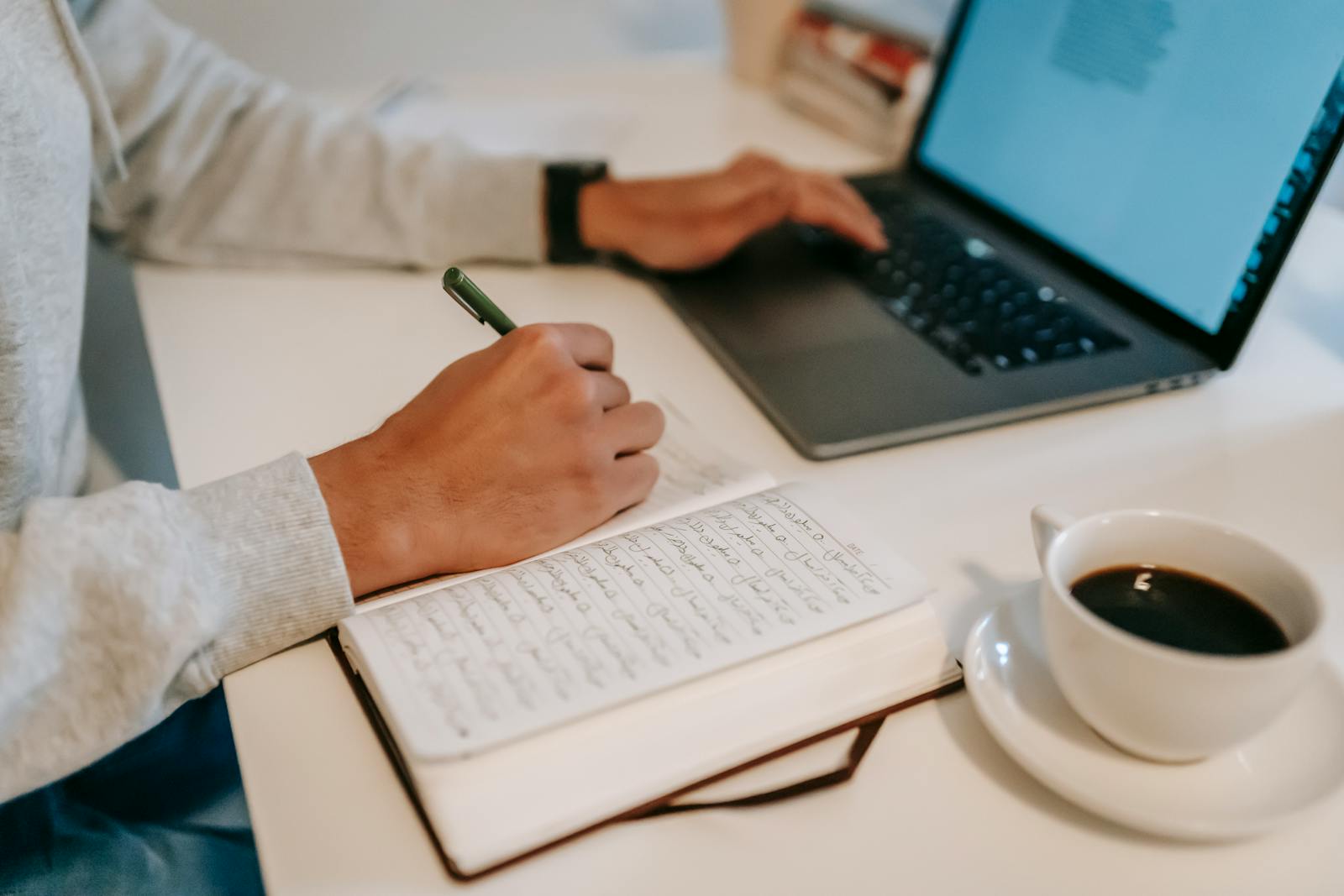 El Ritual de 2 Horas los Lunes Que Hace Tu Semana Freelance Más Fácil